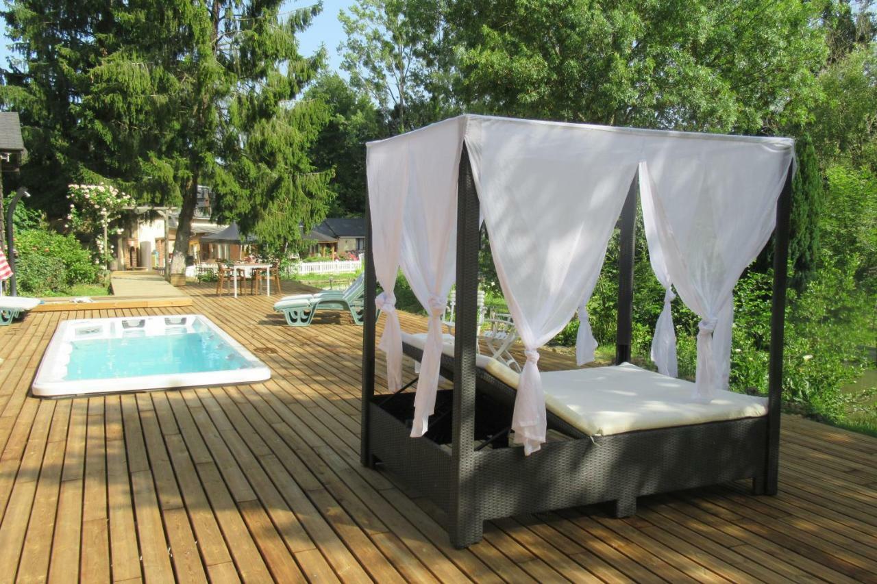 Le Moulin Calme Bed & Breakfast Luceau Exterior photo