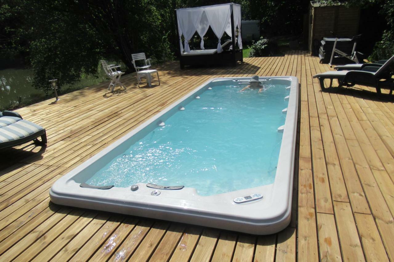 Le Moulin Calme Bed & Breakfast Luceau Exterior photo